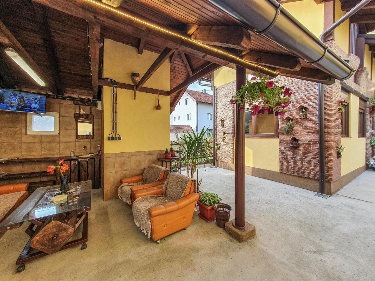 Brick Apartment Bajina Basta Exterior foto